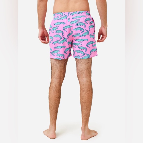 NWOT Chubbies Swim Trunks The Glades Alligator Print Pink 5.5" Mesh Lined Size L - Picture 10 of 11